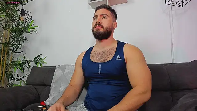 SebastianVilla  online show from May 2026 12:28:02 AM