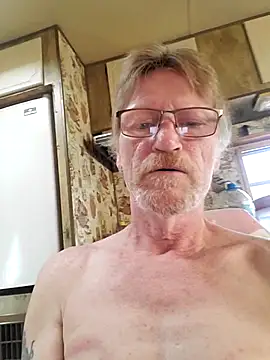 Horneymalelooking online show from November 2025 08:21:02 PM