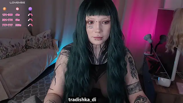 tradishka online show from February 2026 06:06:01 PM