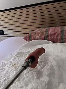 parejamlga58 online show from April 2026 01:42:02 PM