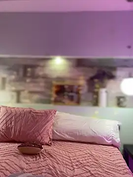 Emilia Bakerr online show from January 2025 09:20:02 PM