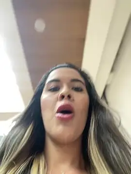 Emilia Bakerr online show from March 2025 06:45:02 PM