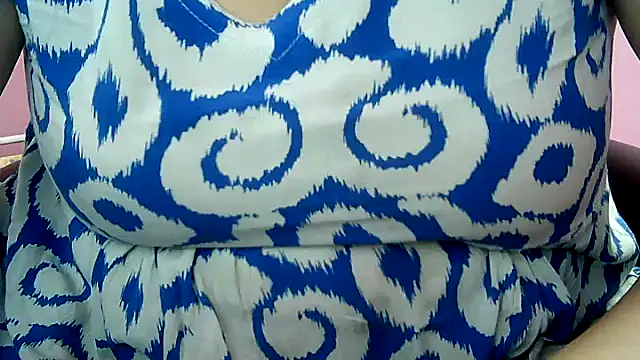 Snapshot of Lucinka1 chatting on December 2024 07:48:01 AM Lucinka1 online show from December 2024 07:48:01 AM