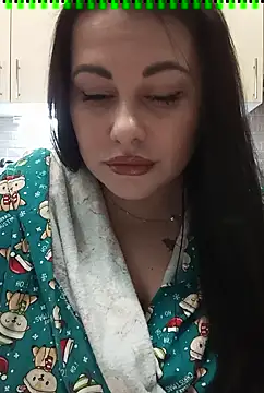 Snapshot of DaisyStreet chatting on January 2025 08:14:02 PM DaisyStreet online show from January 2025 08:14:02 PM