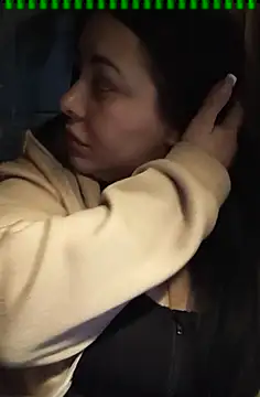 Snapshot of DaisyStreet chatting on February 2025 06:15:02 PM DaisyStreet online show from February 2025 06:15:02 PM