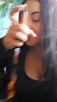 Snapshot of DaisyStreet chatting on October 2025 09:52:02 AM DaisyStreet online show from October 2025 09:52:02 AM