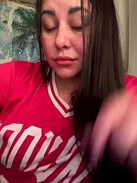 DaisyStreet online show from November 2025 09:58:01 PM