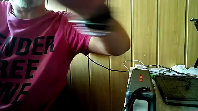 Snapshot of DjiniCD chatting on September 2025 07:10:02 AM DjiniCD online show from September 2025 07:10:02 AM