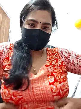 Snapshot of Ritusri_Dotta chatting on February 2025 04:37:01 PM Ritusri Dotta online show from February 2025 04:37:01 PM