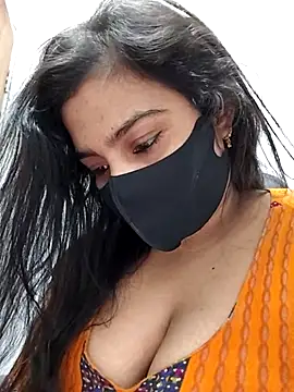 Snapshot of Ritusri_Dotta chatting on October 2025 04:35:02 PM Ritusri Dotta online show from October 2025 04:35:02 PM