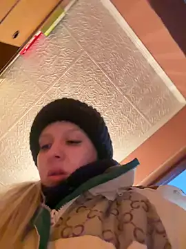 LikaCat online show from December 2024 04:12:02 AM