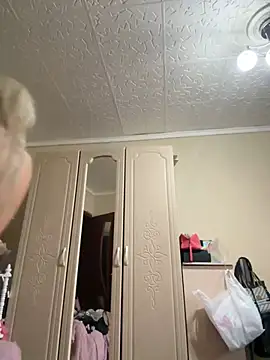 LikaCat online show from December 2024 03:14:02 AM