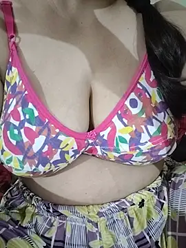 Snapshot of jenny4you chatting on July 2026 12:42:02 PM jenny4you online show from July 2026 12:42:02 PM