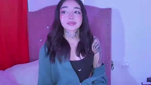 IrisMagiic online show from September 2025 01:39:02 AM