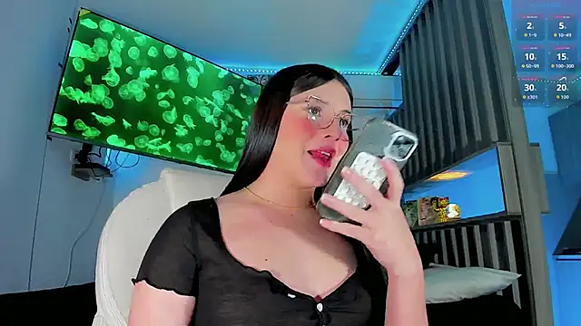 Ashlycuute online show from November 2025 02:46:02 AM