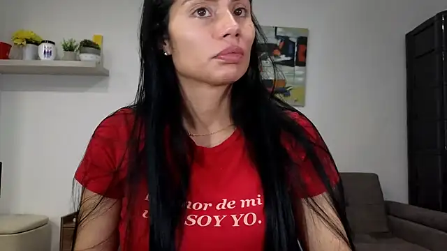 Alondra fetish online show from April 2026 01:32:01 AM