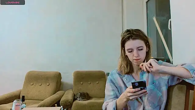 Snapshot of RosaJil chatting on March 2025 02:08:02 PM RosaJil online show from March 2025 02:08:02 PM