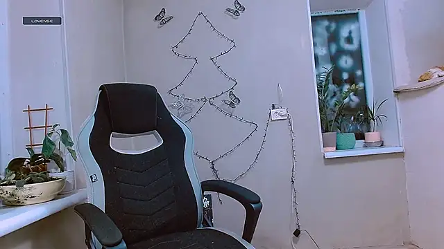 Snapshot of RosaJil chatting on January 2026 05:27:02 PM RosaJil online show from January 2026 05:27:02 PM