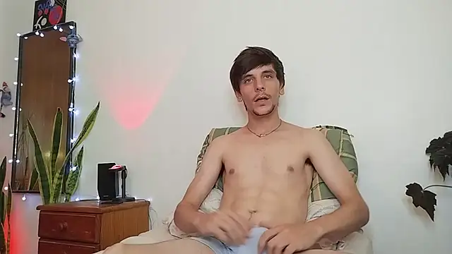 Snapshot of tobix_ chatting on January 2025 10:24:01 PM tobix online show from January 2025 10:24:01 PM