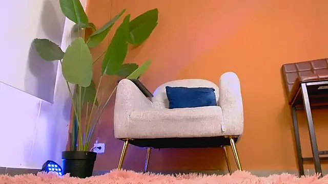 Sara ow online show from July 2026 07:38:02 PM