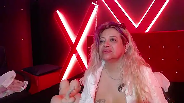 Natasha 699 online show from October 2025 09:52:01 AM