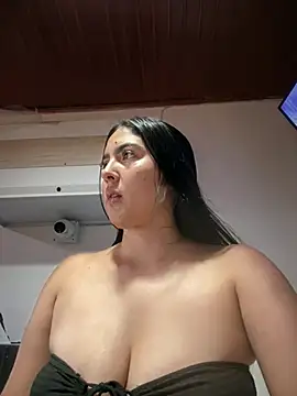 MarianaBenz online show from February 2026 12:14:02 AM