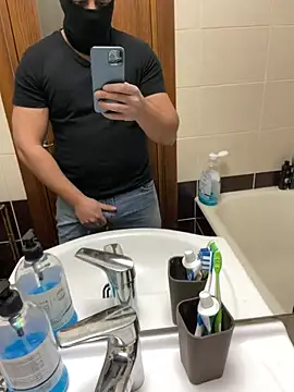 marianmin online show from February 2025 10:51:02 AM