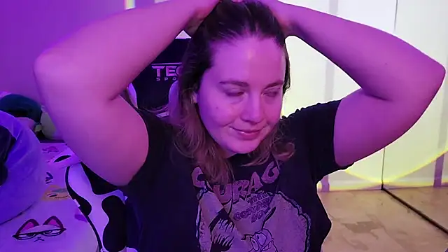 InternetFairy XO online show from October 2025 02:22:02 AM