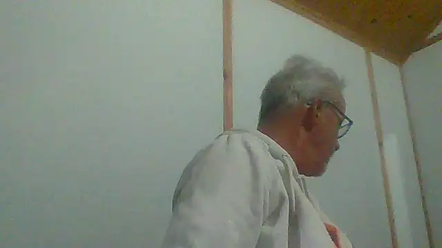 tuggy59 online show from September 2025 06:40:02 AM