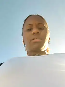 Jeniffer Jarvis online show from February 2025 05:21:02 PM