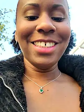 Jeniffer Jarvis online show from February 2026 11:14:02 AM