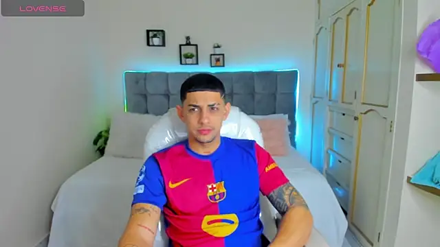 Alex cute77 online show from February 2025 12:19:01 PM