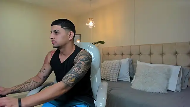 Alex cute77 online show from March 2025 12:19:02 PM