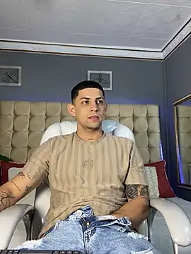 Alex cute77 online show from September 2025 11:37:02 AM