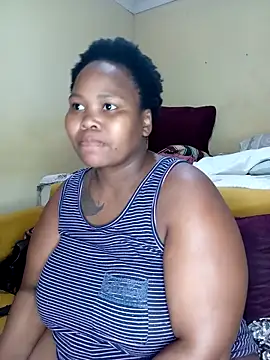 Snapshot of Real1SweetQueen chatting on March 2025 08:04:01 PM Real1SweetQueen online show from March 2025 08:04:01 PM