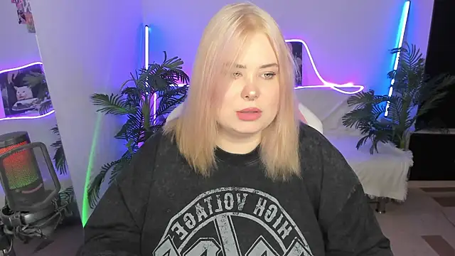 Akemi BBW online show from March 2025 06:32:01 PM