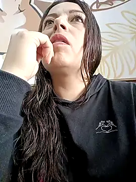 seherlatin online show from February 2025 04:13:02 PM