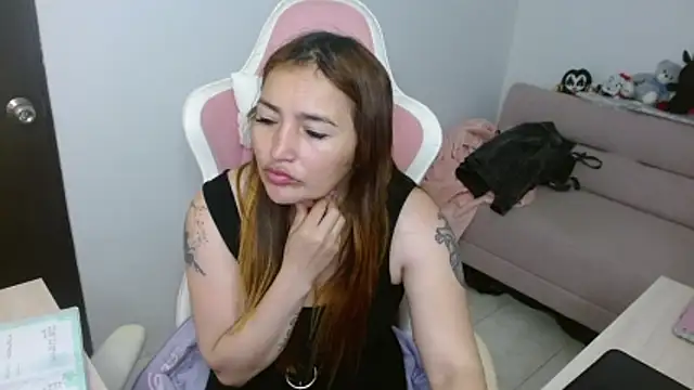 Snapshot of EVA_GRAYS chatting on February 2026 09:12:02 PM EVA GRAYS online show from February 2026 09:12:02 PM