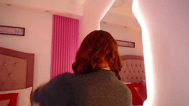 Katy Van online show from February 2026 05:05:02 AM