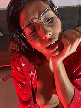 tina olsen07 online show from December 2024 05:12:02 AM