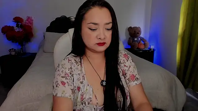 emilydolshe2 online show from February 2026 02:00:02 PM