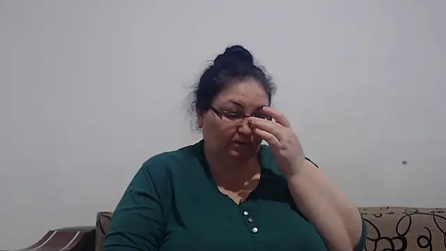 Nykyxo online show from May 2026 12:32:01 PM