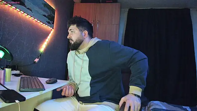 Eduu2322 online show from March 2025 11:00:02 PM