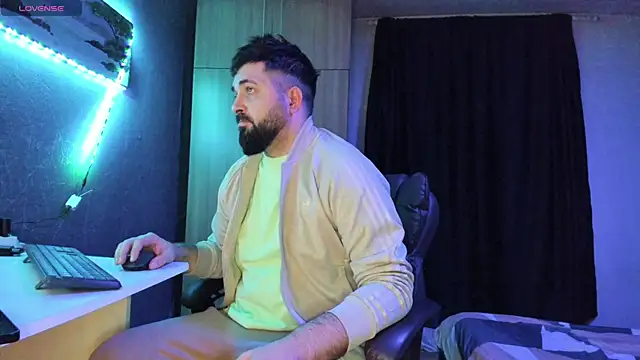 Eduu2322 online show from March 2025 09:32:02 PM