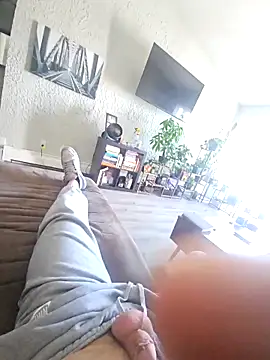 Snapshot of Cemg chatting on September 2025 03:01:01 PM Cemg online show from September 2025 03:01:01 PM