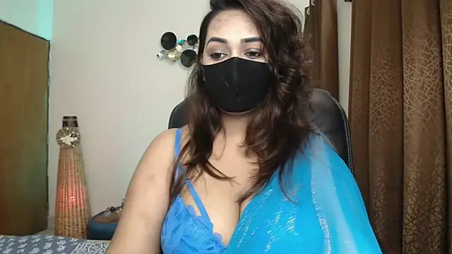 Snapshot of OH-Monica chatting on September 2025 08:58:02 PM OH-Monica online show from September 2025 08:58:02 PM