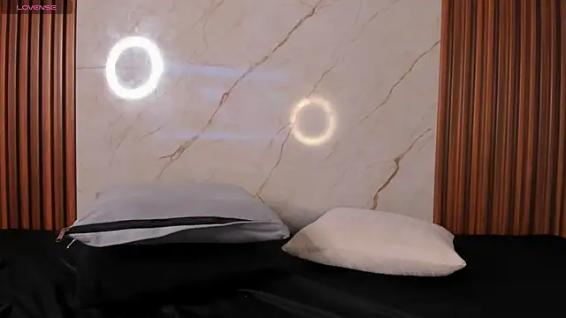 AdammClark1 online show from December 2024 12:01:01 AM