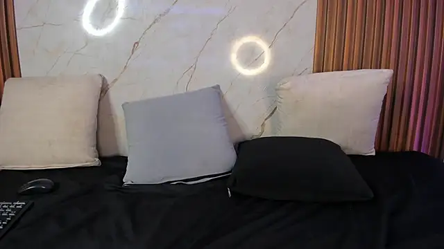 AdammClark1 online show from January 2025 11:27:02 PM