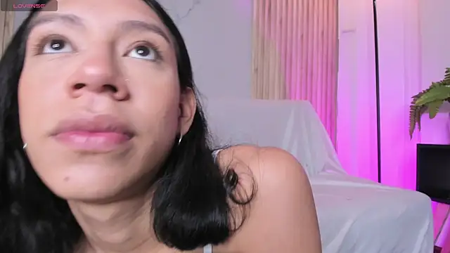 AdammClark1 online show from January 2025 08:43:02 PM