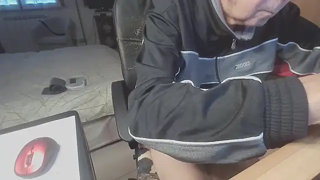 Snapshot of papillonhotofficial chatting on September 2025 04:45:01 PM papillonhotofficial online show from September 2025 04:45:01 PM